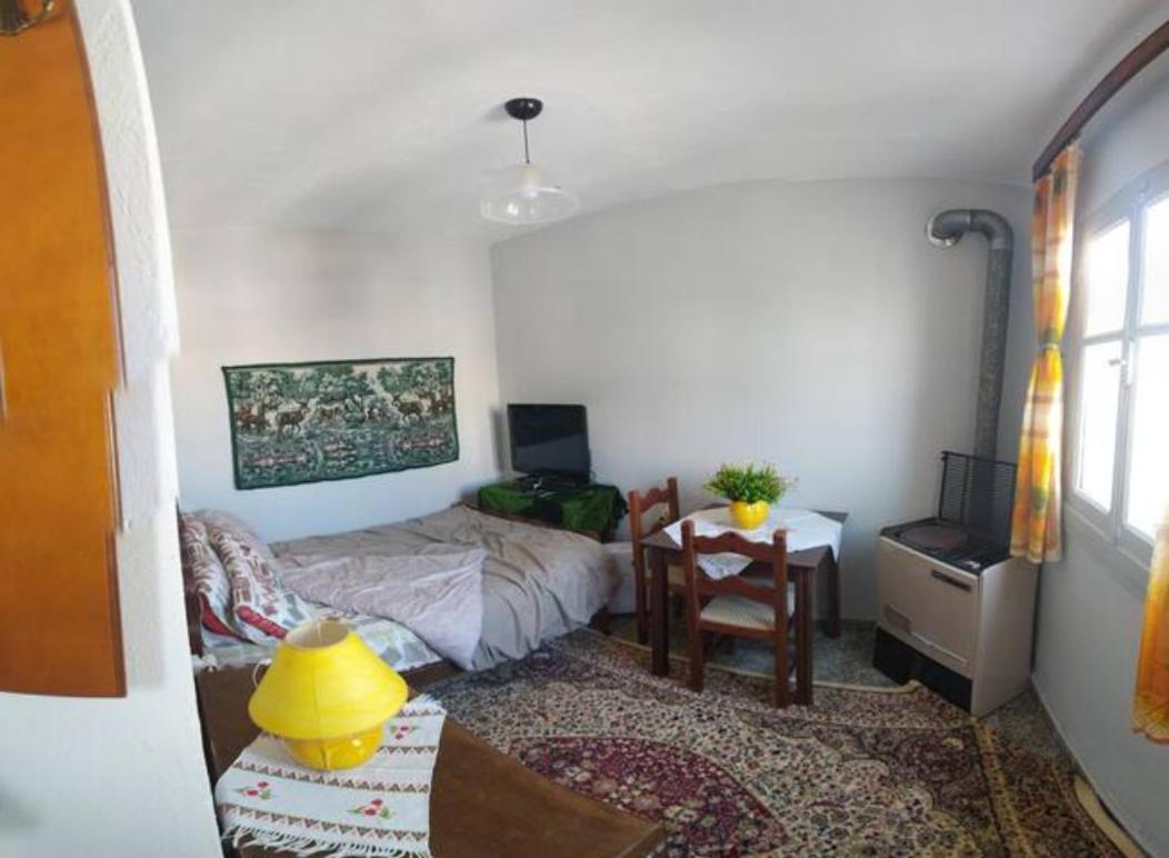 Close To The Ring Road-Aunt'S House โวโลส ภายนอก รูปภาพ